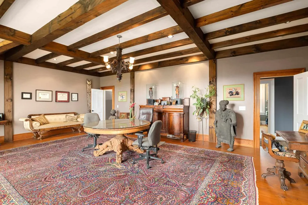 797 North Road Barnard VT 05031