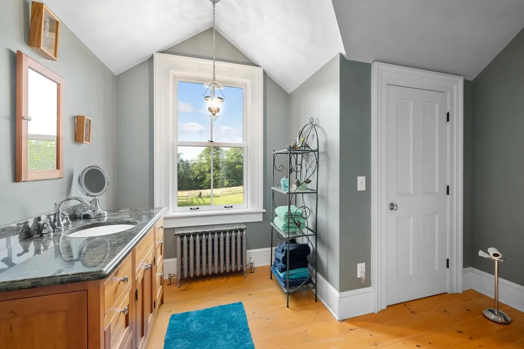 797 North Road Barnard VT 05031