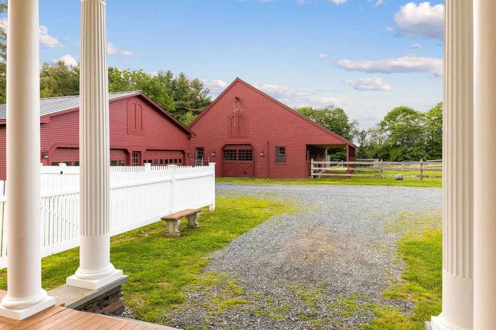 797 North Road Barnard VT 05031