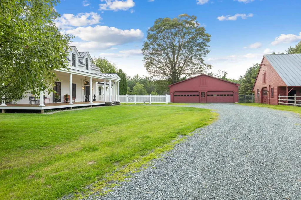 797 North Road Barnard VT 05031