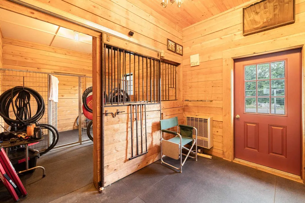 797 North Road Barnard VT 05031