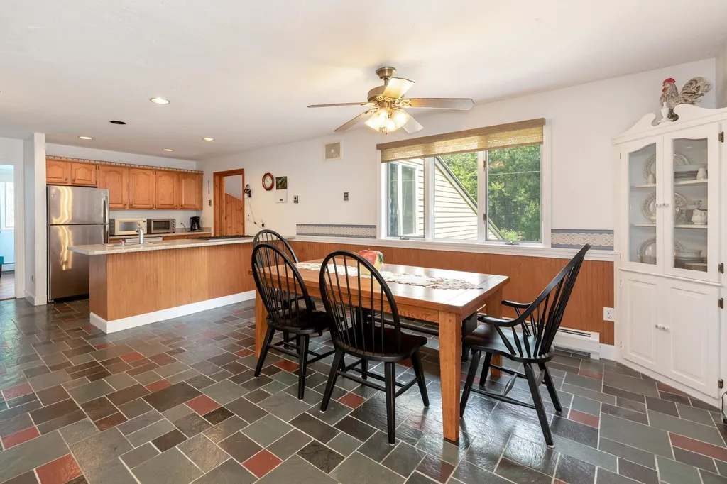 287 Paradise Drive Moultonborough NH 03254