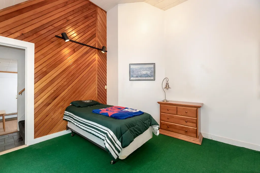 287 Paradise Drive Moultonborough NH 03254