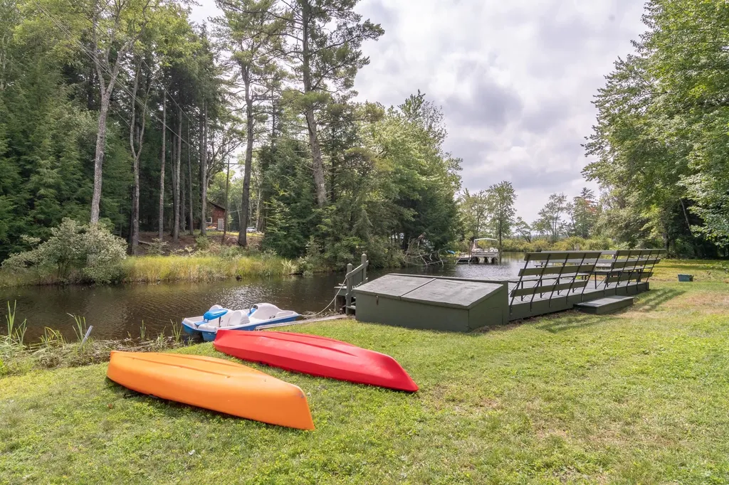 287 Paradise Drive Moultonborough NH 03254
