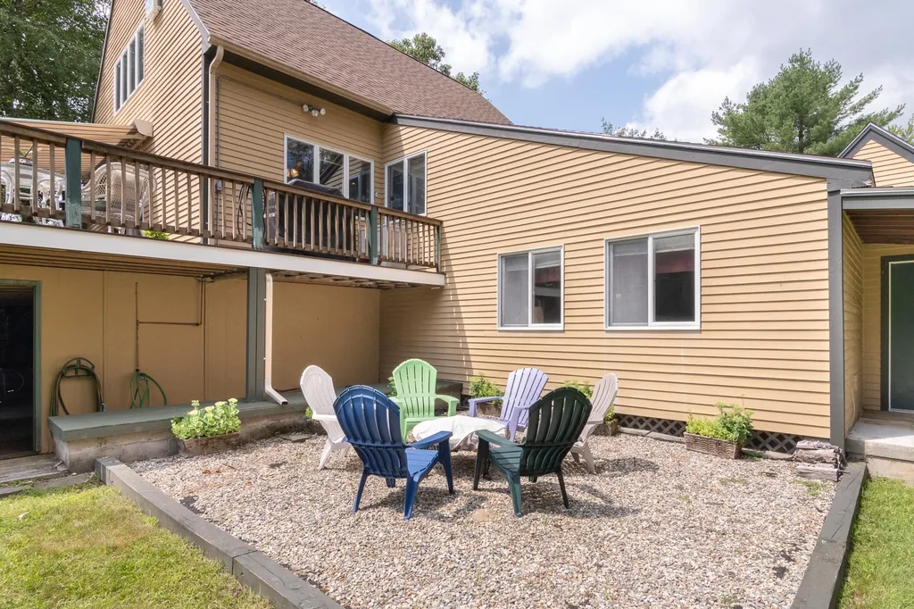 287 Paradise Drive Moultonborough NH 03254