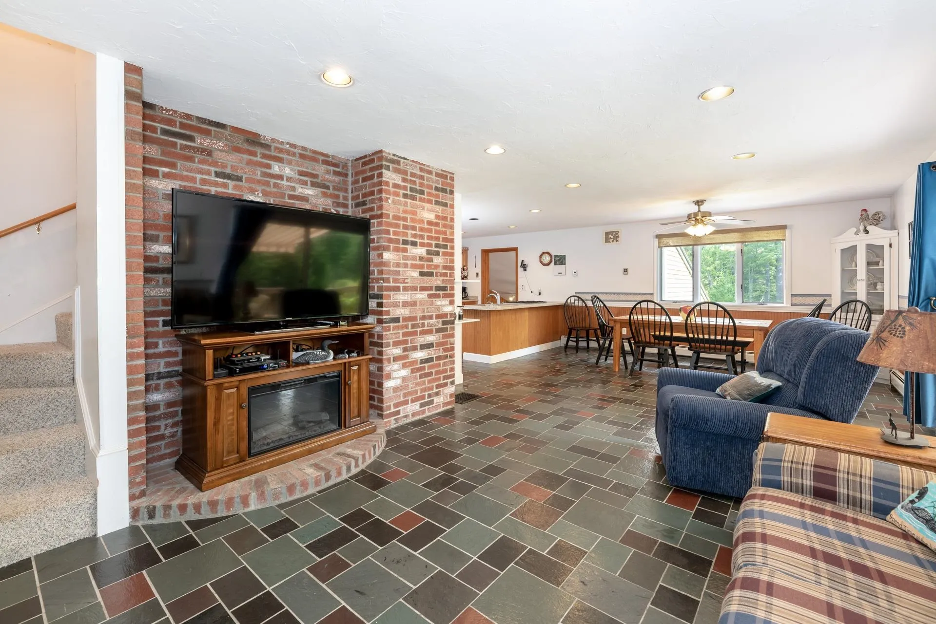 287 Paradise Drive Moultonborough NH 03254