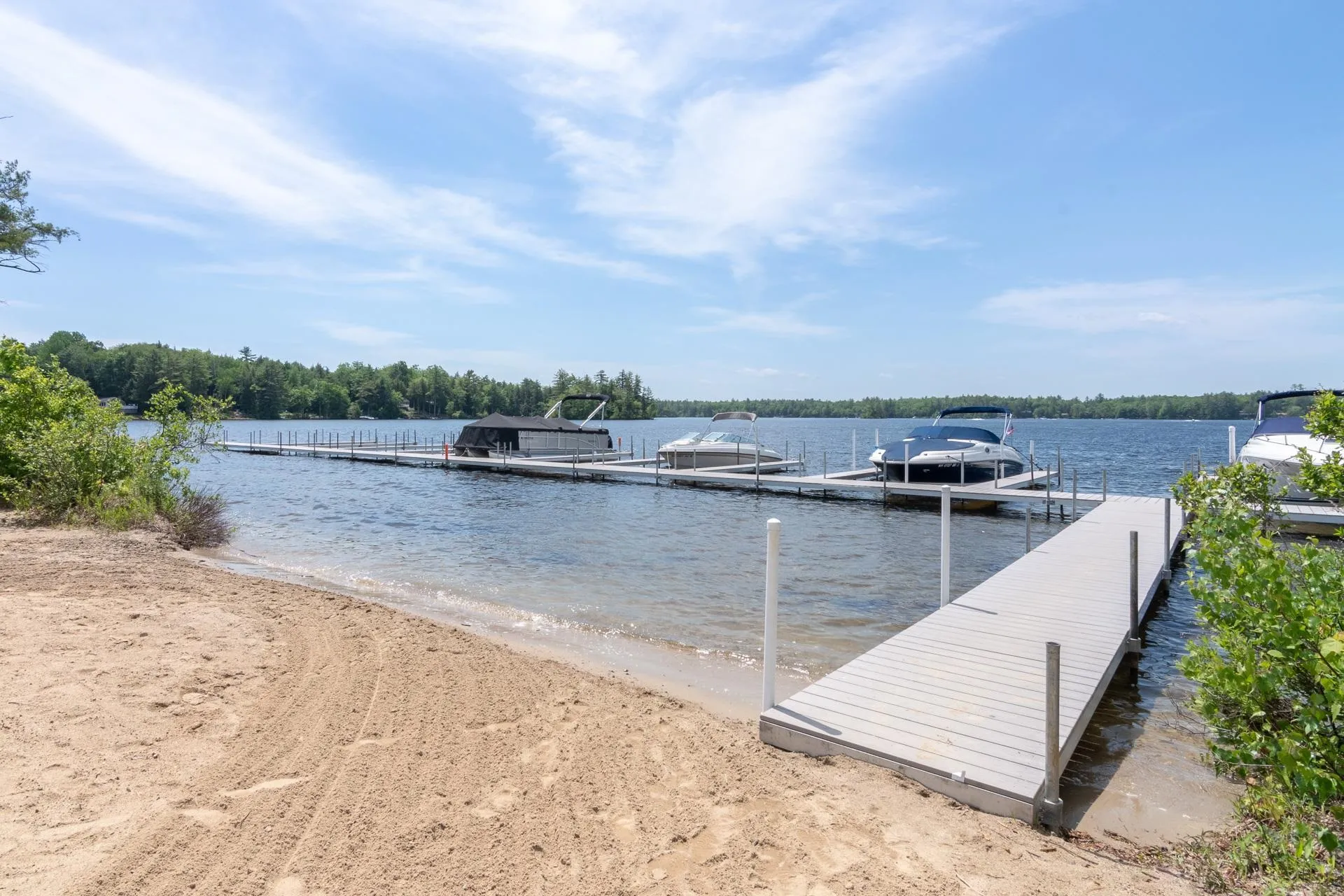 287 Paradise Drive Moultonborough NH 03254