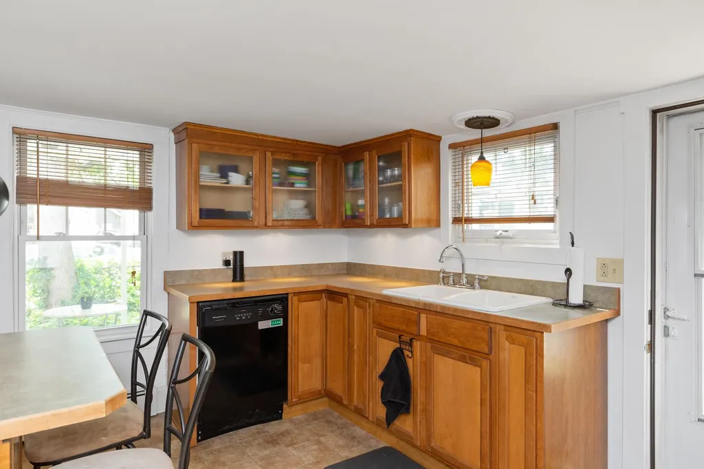 84 North Street Winooski VT 05404