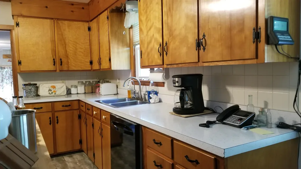 709 Main Street Claremont NH 03743