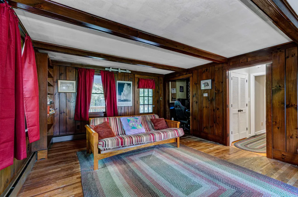 12 Ridgewood Drive Bow NH 03304