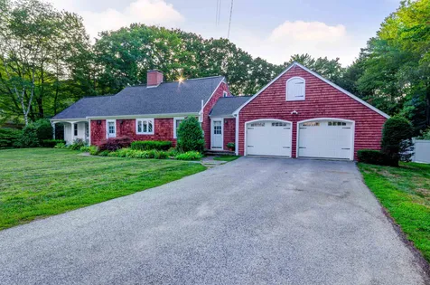 12 Ridgewood Drive Bow NH 03304