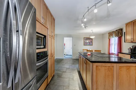 12 Ridgewood Drive Bow NH 03304