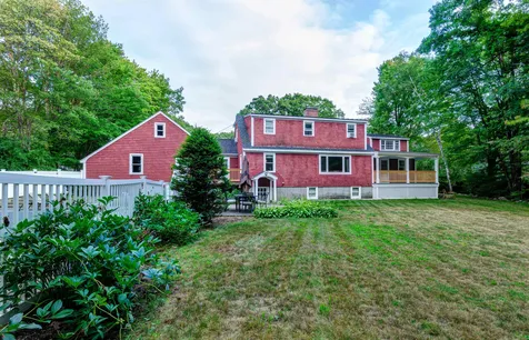 12 Ridgewood Drive Bow NH 03304