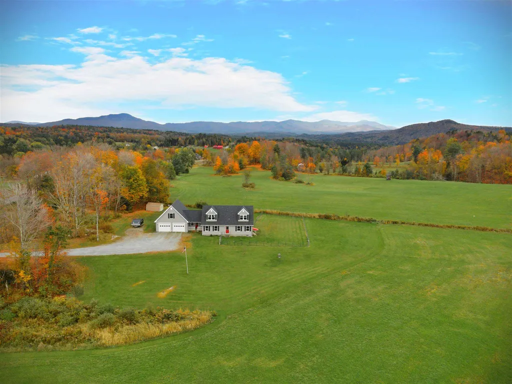 1323 Battle Row Road Hyde Park VT 05655