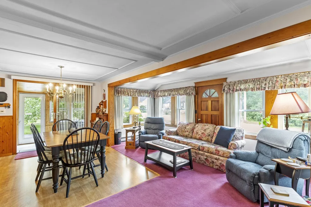 14 Brock Street Rochester NH 03867