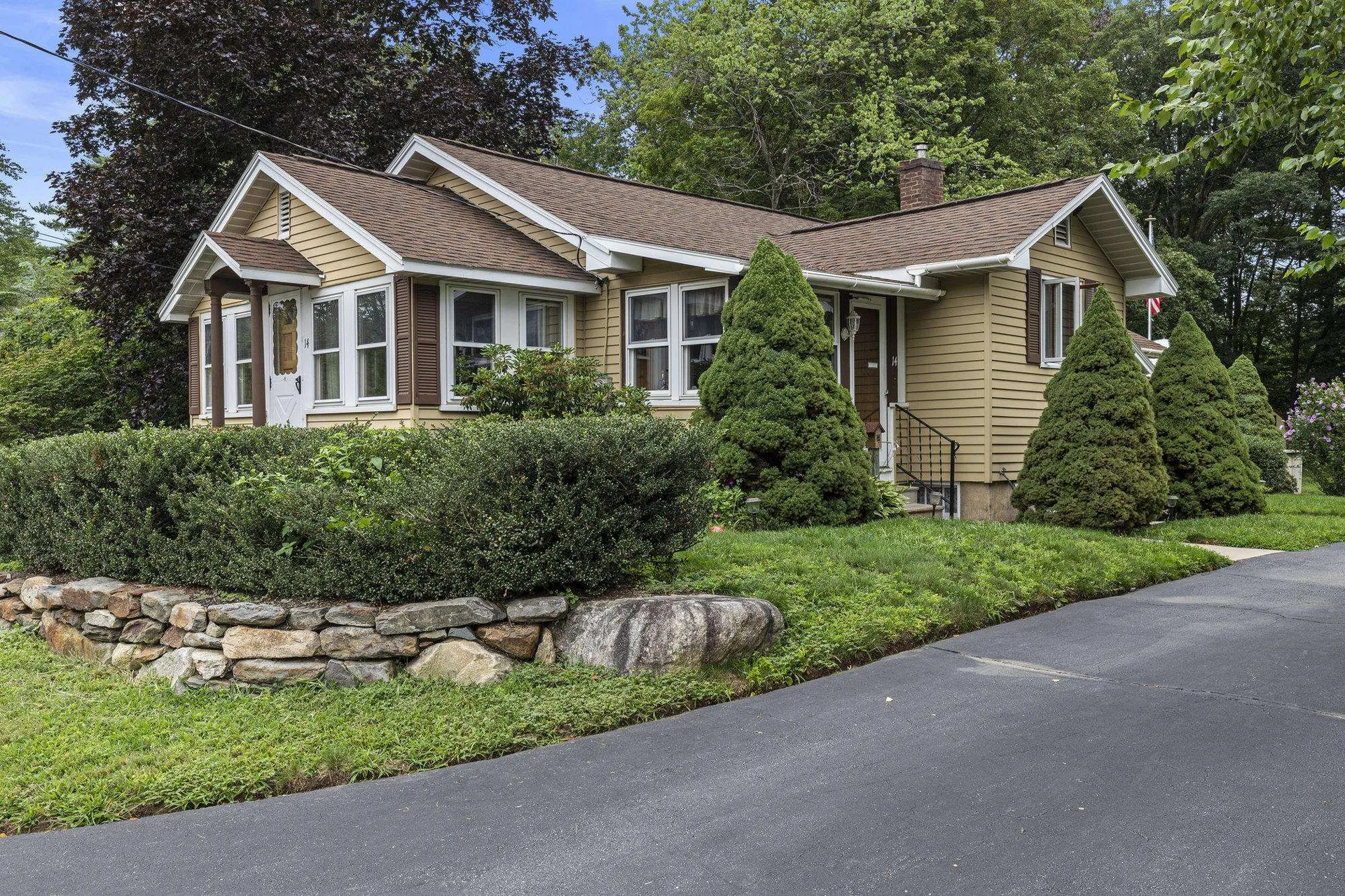 14 Brock Street Rochester NH 03867