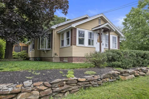 14 Brock Street Rochester NH 03867
