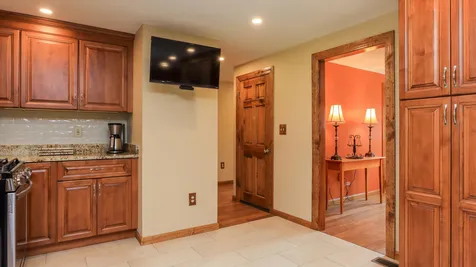 6 Kennedy Drive Pelham NH 03076