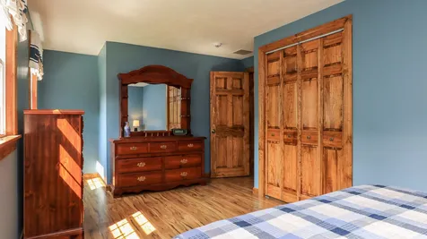 6 Kennedy Drive Pelham NH 03076