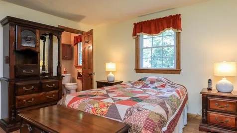 6 Kennedy Drive Pelham NH 03076