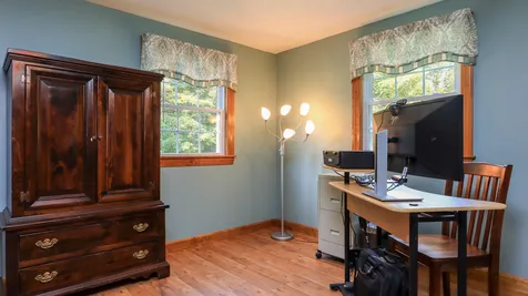 6 Kennedy Drive Pelham NH 03076