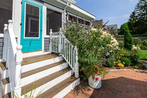 161 Thornton Street Portsmouth NH 03801