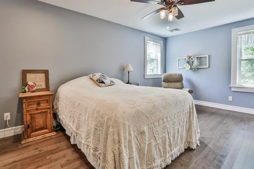 121 Bailey Avenue Manchester NH 03104