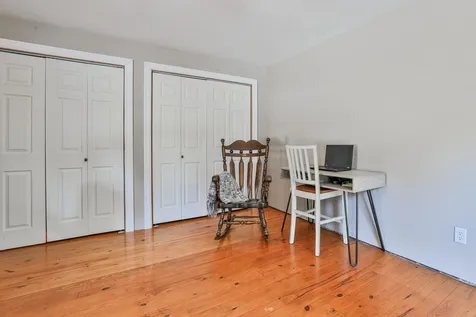 121 Bailey Avenue Manchester NH 03104