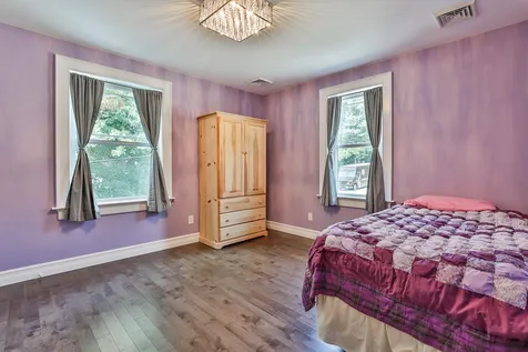 121 Bailey Avenue Manchester NH 03104