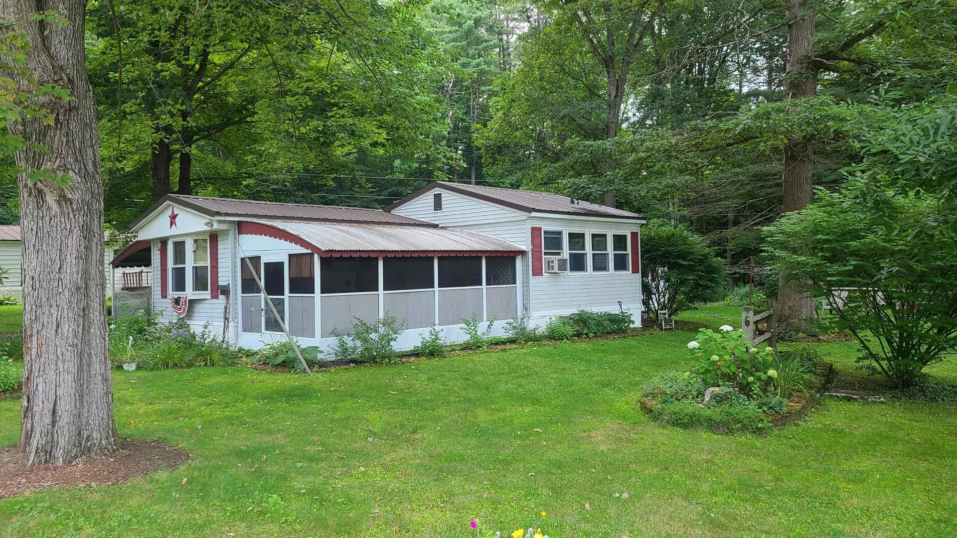 3 Lisa Place Claremont NH 03743