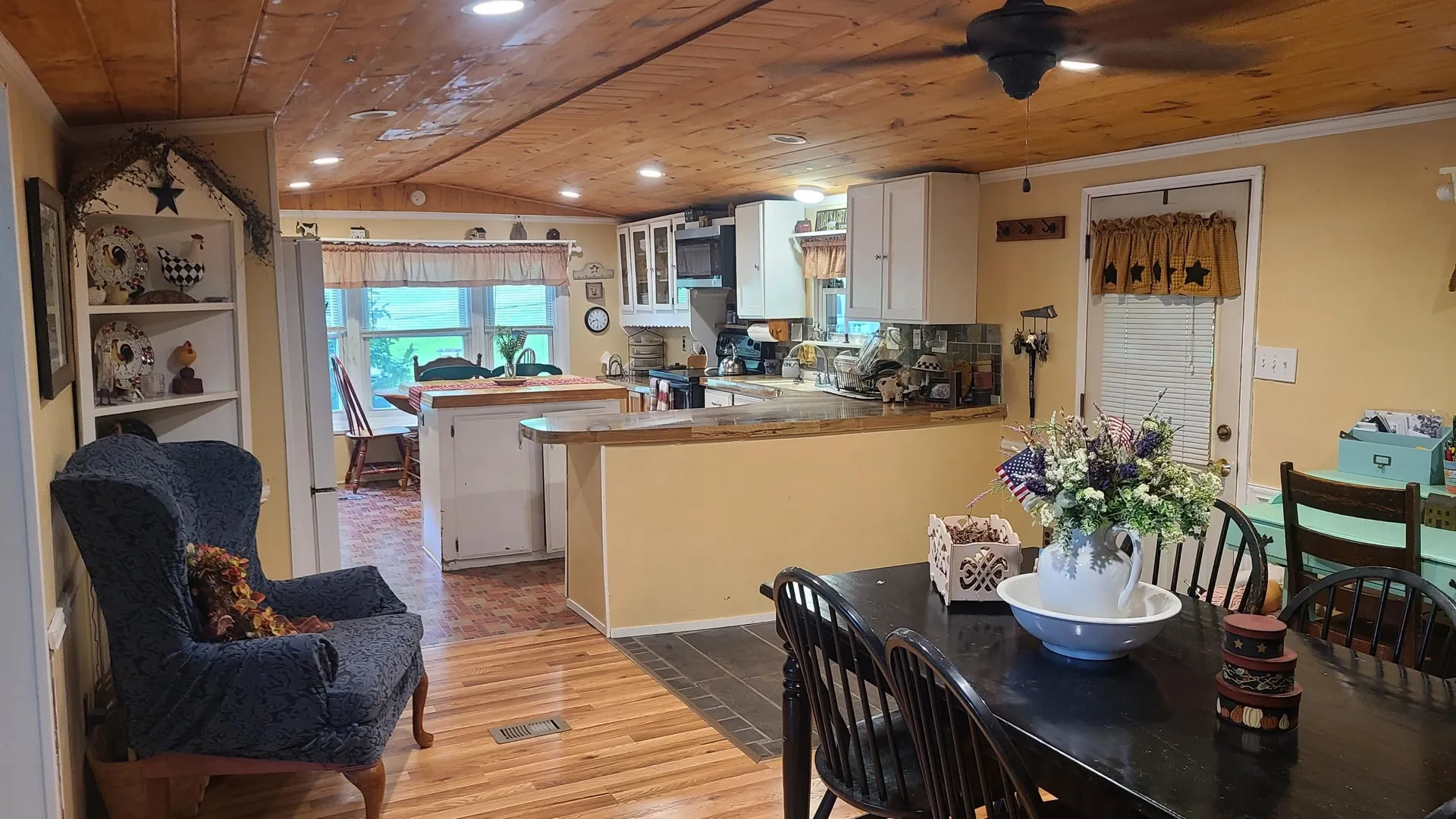 3 Lisa Place Claremont NH 03743