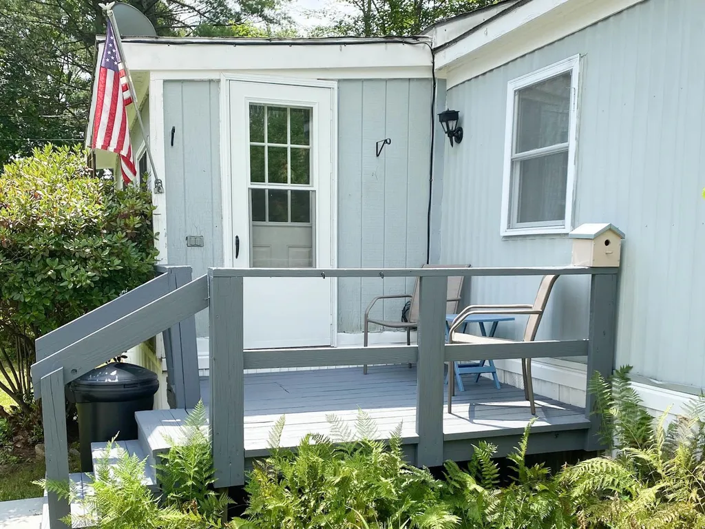 3 Lincoln Terrace Loudon NH 03307