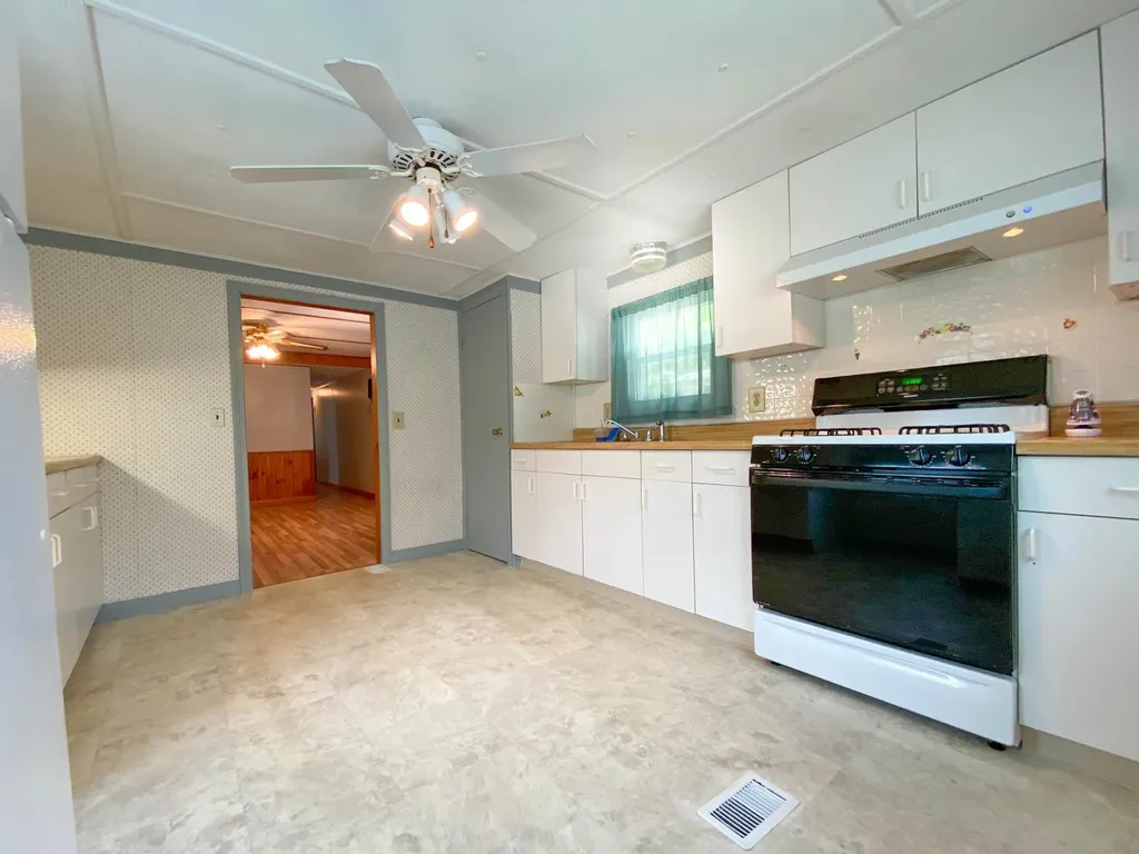 3 Lincoln Terrace Loudon NH 03307