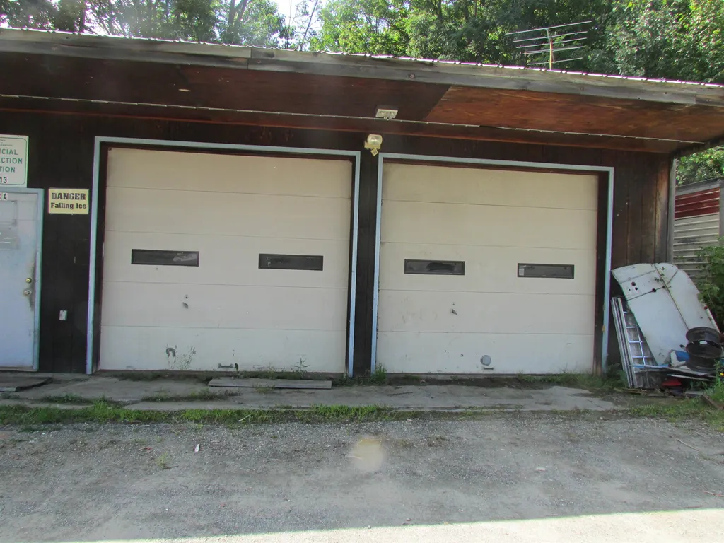 223 Us Route 4 Enfield NH 03748