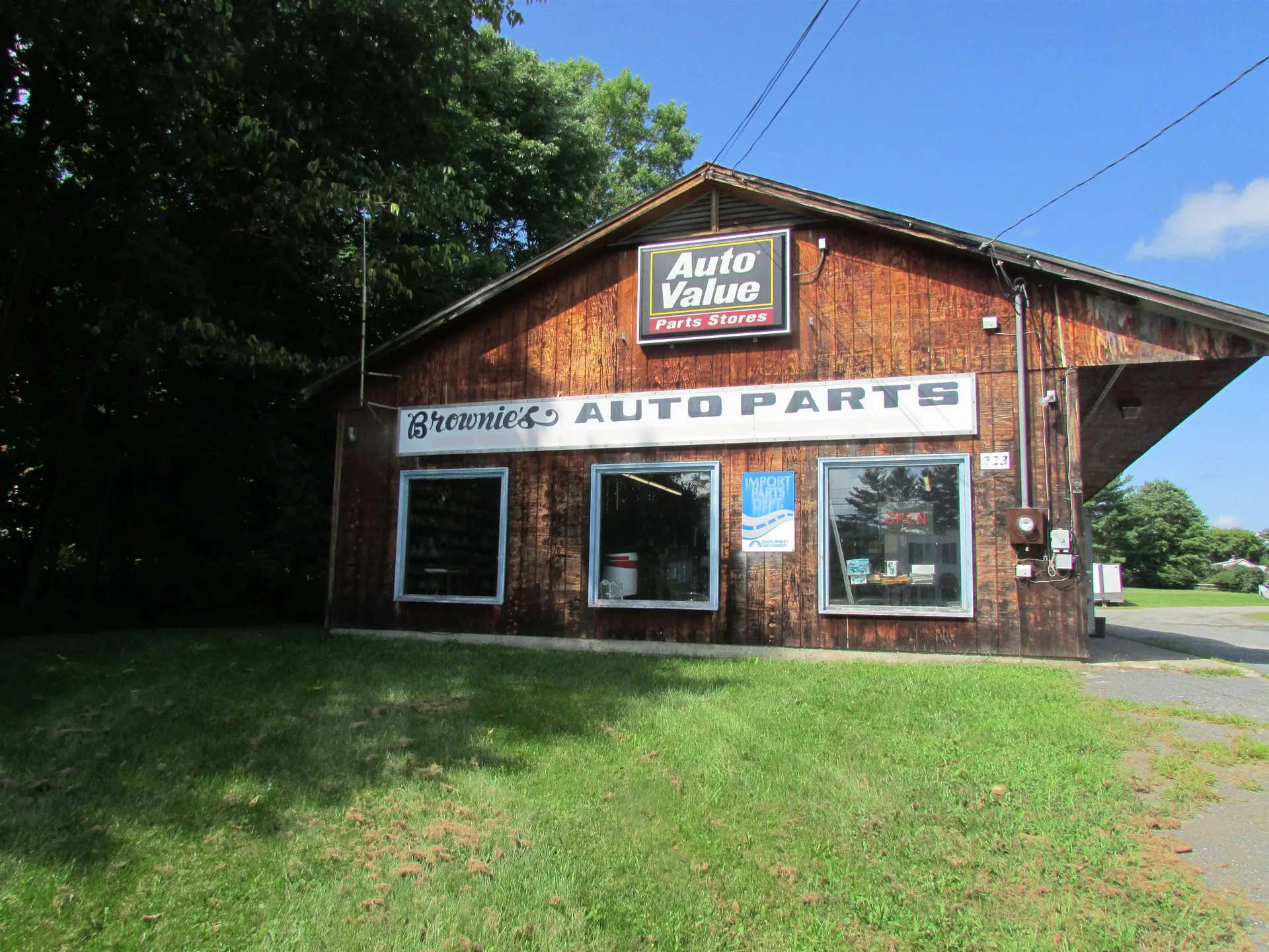 223 Us Route 4 Enfield NH 03748