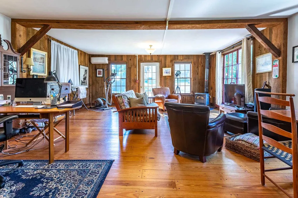 81 Happy Valley Road Woodstock VT 05091