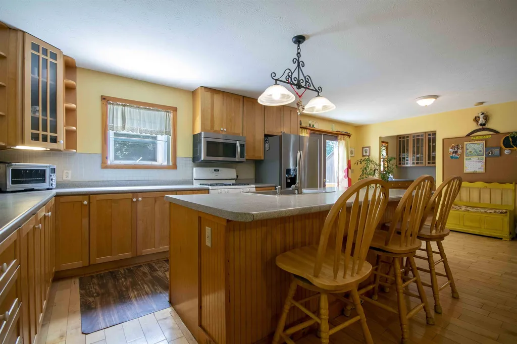 15 Kelley Road Londonderry NH 03053