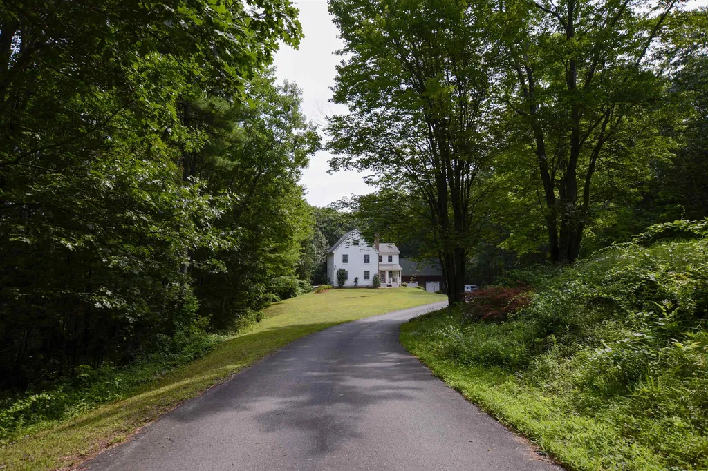 15 Kelley Road Londonderry NH 03053