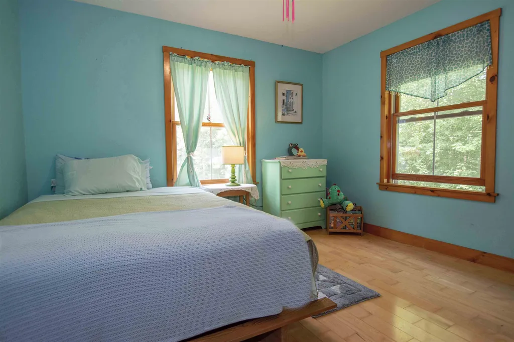 15 Kelley Road Londonderry NH 03053