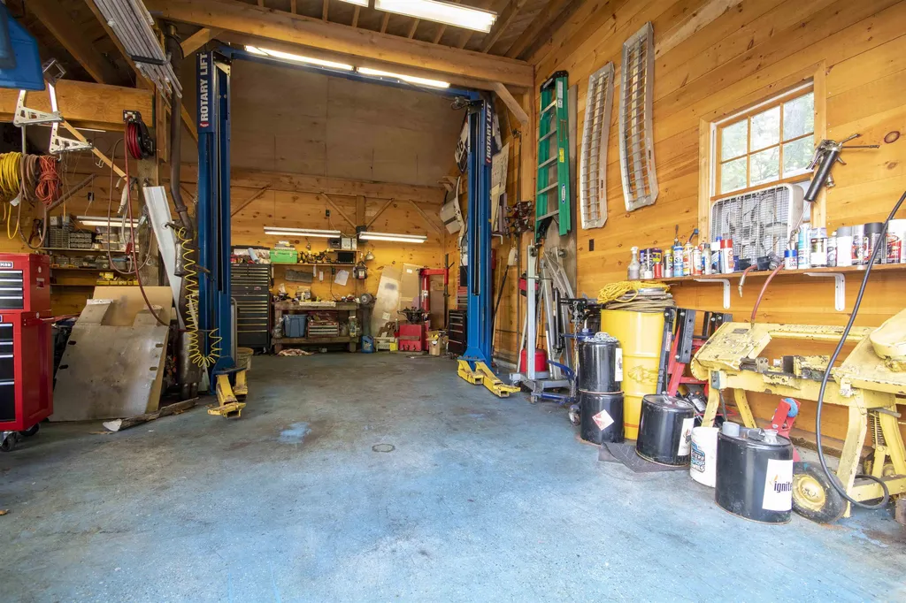 15 Kelley Road Londonderry NH 03053