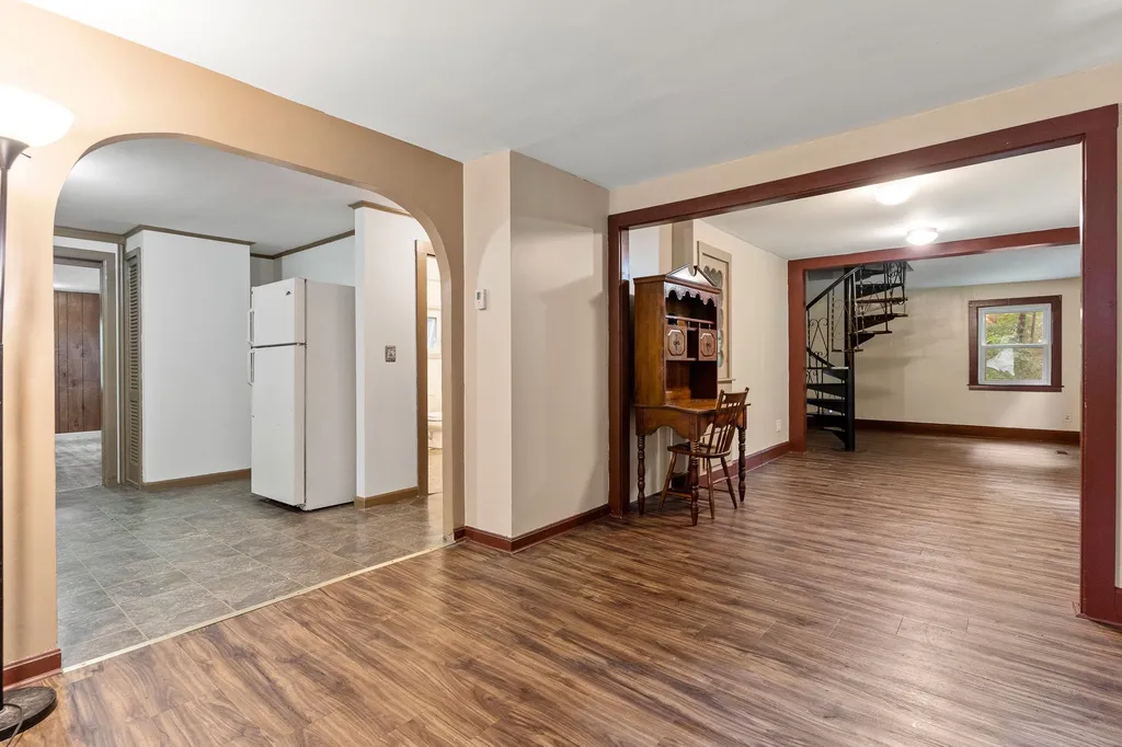 11 Derry Lane Hudson NH 03051