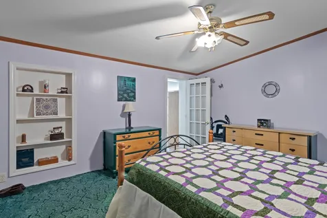 8 Welch Lane Raymond NH 03077