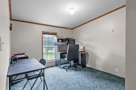 8 Welch Lane Raymond NH 03077