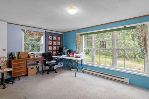 8 Welch Lane Raymond NH 03077