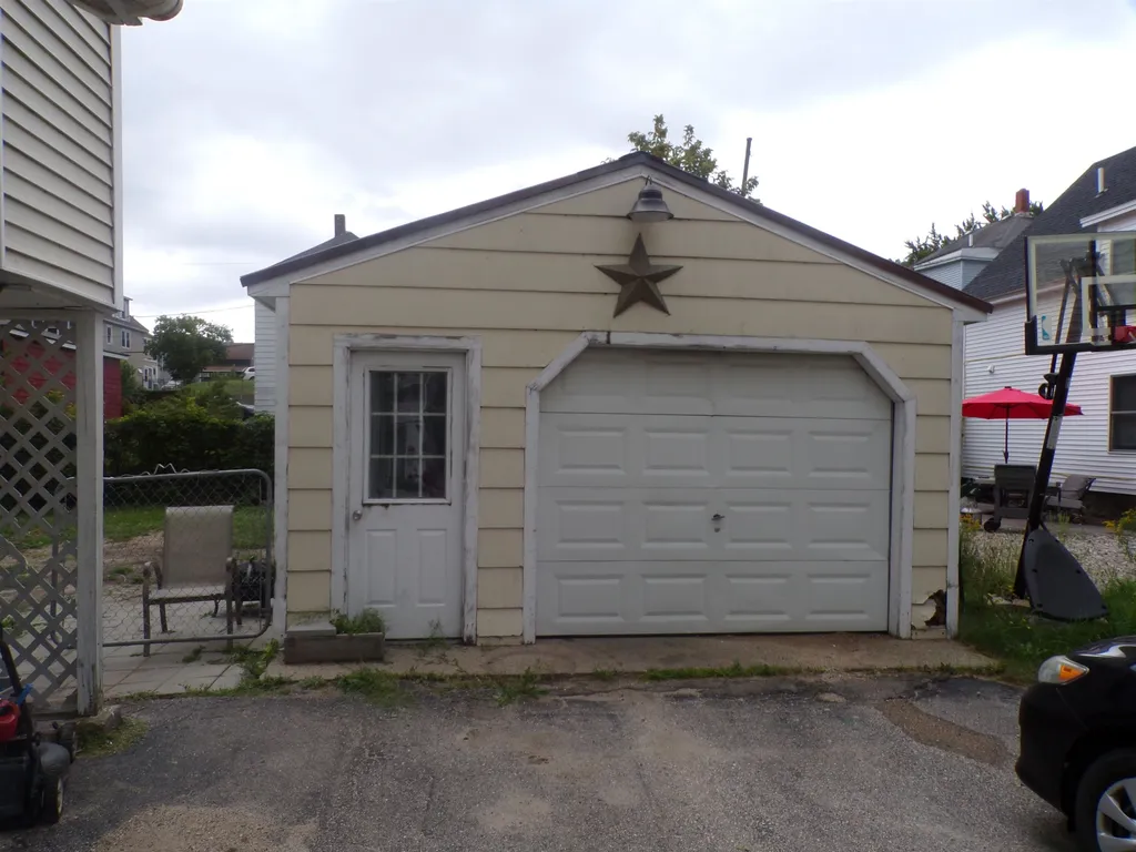 616 Burgess Street Berlin NH 03570