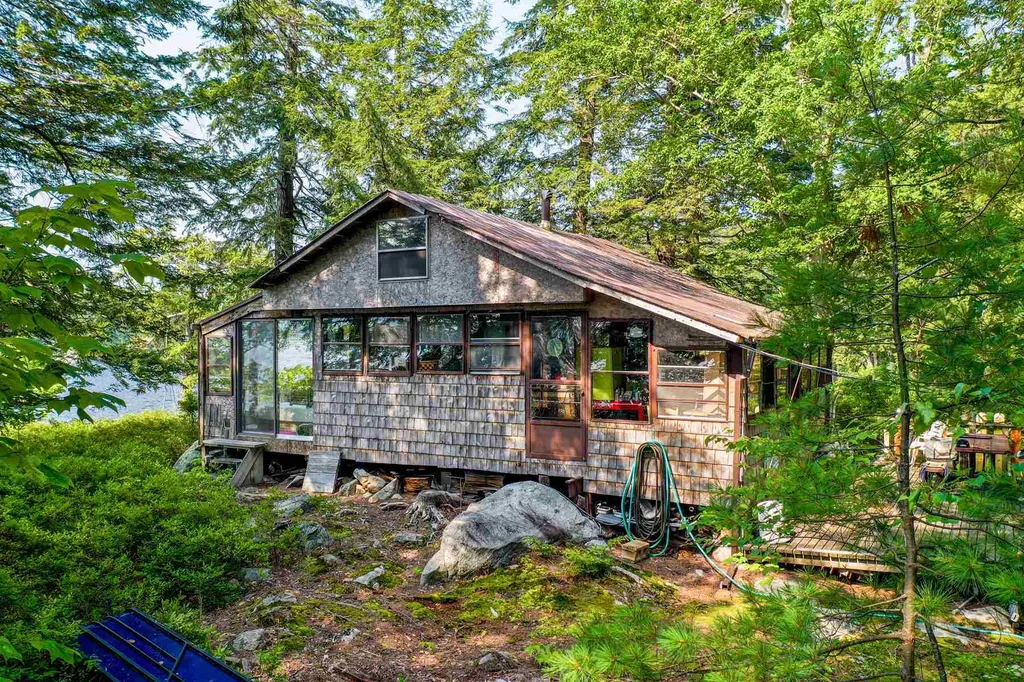 15 Camp Island Gilford NH 03249