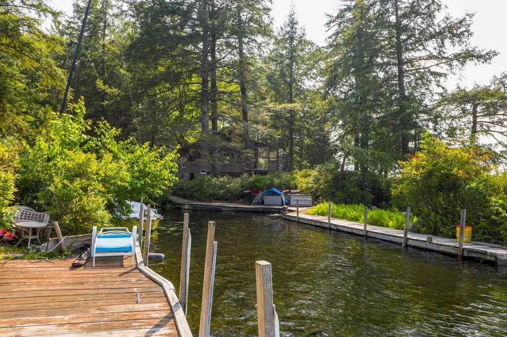 15 Camp Island Gilford NH 03249
