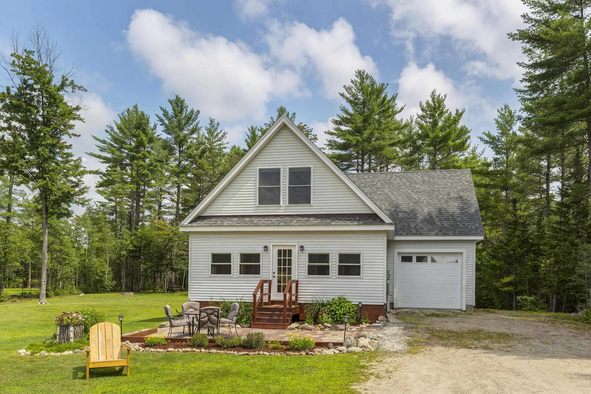 34 Courtland Drive Danbury NH 03230