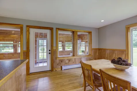 34 Courtland Drive Danbury NH 03230