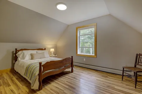 34 Courtland Drive Danbury NH 03230